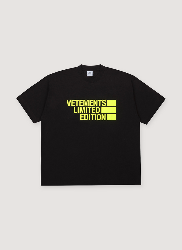 Vetements Big Logo Limited Edition Tee Black Yellow Big Logo Limited Edition Tee Black Yellow - Authenticated T-shirts | Pieces Los Angeles