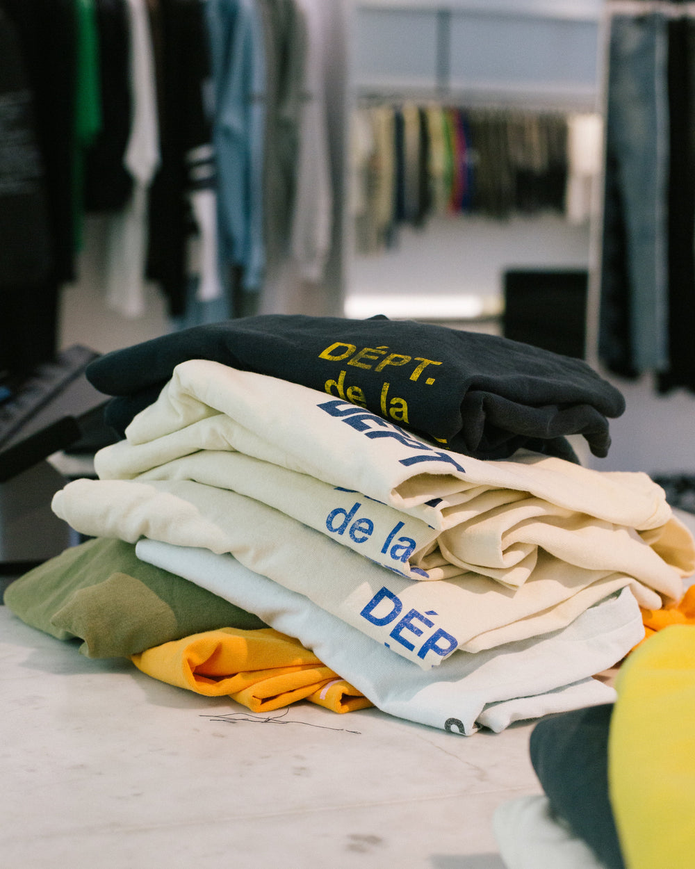 Luxury Streetwear Shipping to New York, Miami & Nationwide