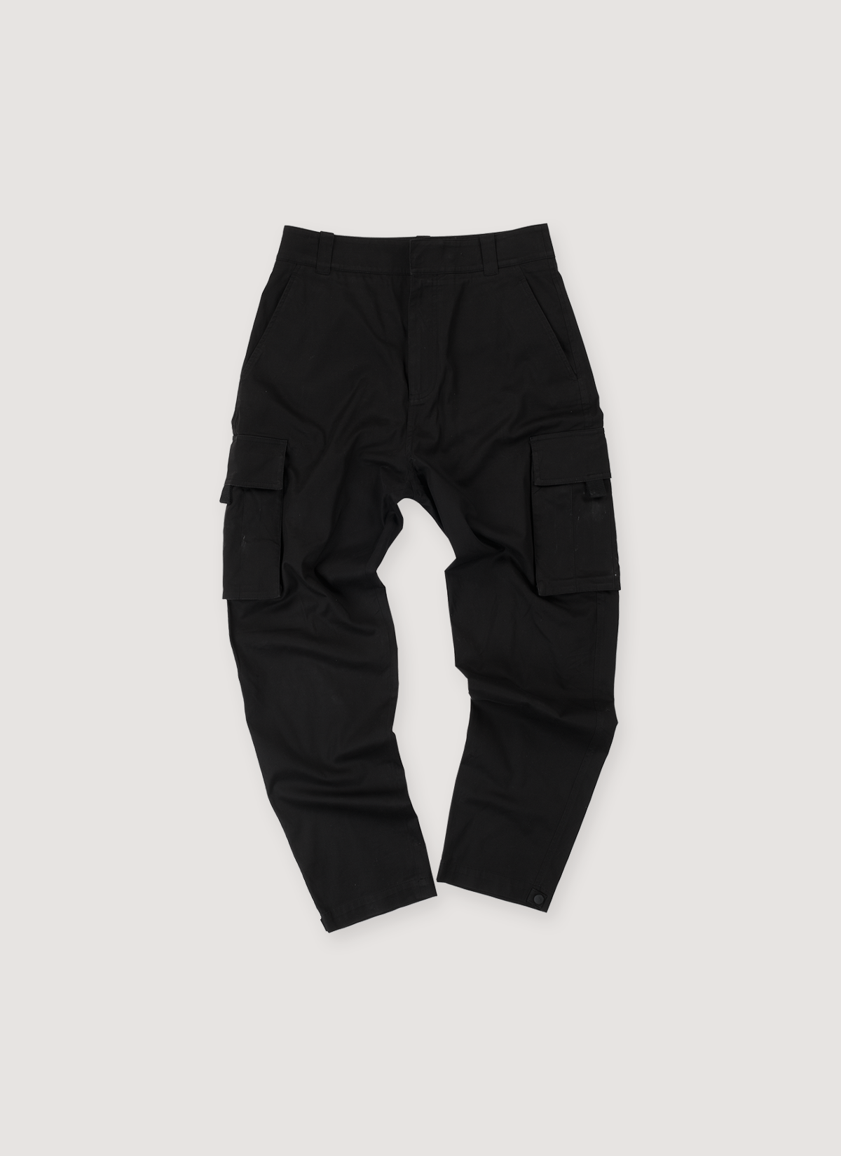 Dior Cargo Pants Black Gabardine (Pre-Owned) zip and hook closure, snap button pockets and ankles, side cargo pockets, side slit pockets, front view Dior Cargo Pants Black Gabardine (Pre-Owned) - Image 1 | Authenticated at Pieces Los Angeles