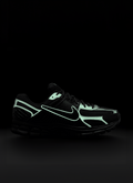 Nike DSM 20th Anniversary Air Zoom Vomero 5 Black Nike DSM 20th Anniversary Air Zoom Vomero 5 Black - Image 2 | Authenticated at Pieces Los Angeles
