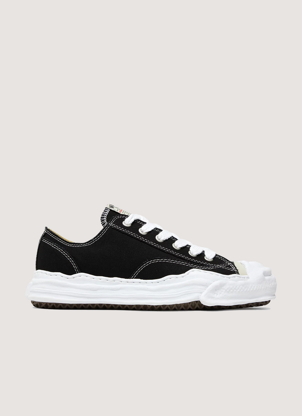 Maison Mihara Yasuhiro Hank OG Sole Low Black white shoe, side profile view Hank OG Sole Low Black - Authenticated Sneakers | Pieces Los Angeles