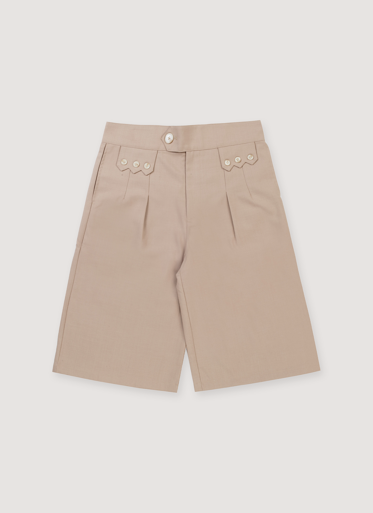 Neaux Doubt Western Arc Pleated Shorts Tan with buttons, front view