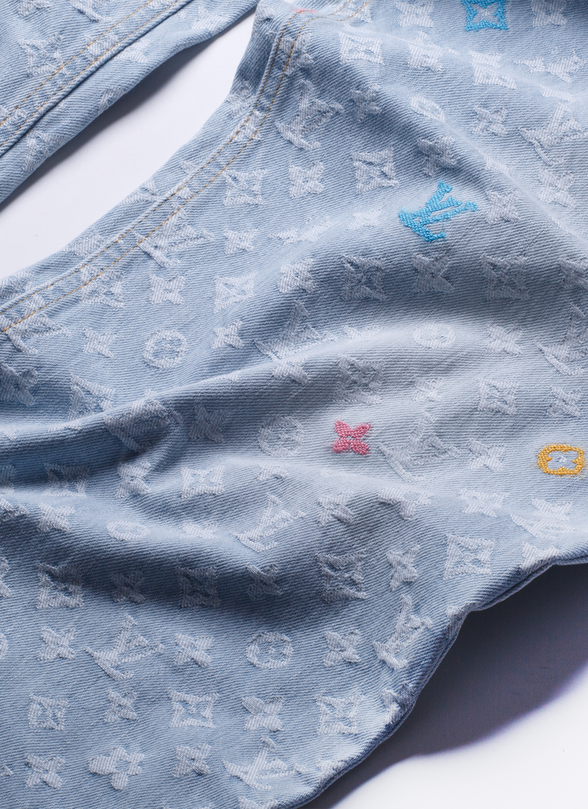Louis Vuitton Tyler, the Creator Monogram Denim Pants Light Indigo Louis Vuitton Tyler, the Creator Monogram Denim Pants Light Indigo - Image 5 | Authenticated at Pieces Los Angeles