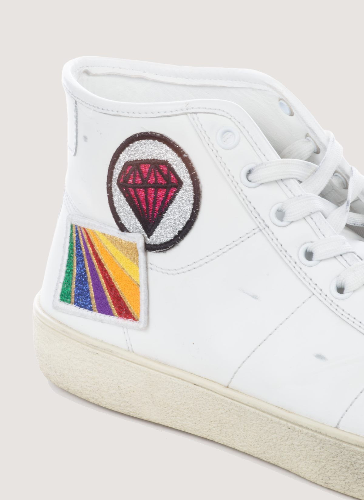 Saint Laurent SL37 Patch High Top Sneaker White (Pre-Owned) Saint Laurent SL37 Patch High Top Sneaker White (Pre-Owned) - Image 3 | Authenticated at Pieces Los Angeles